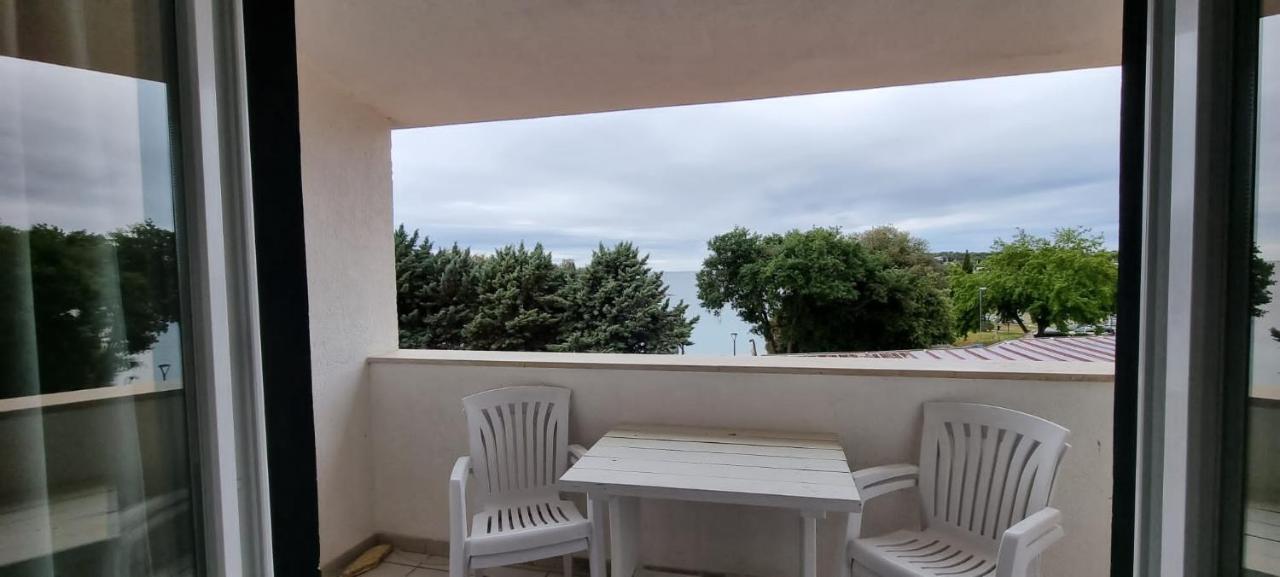 Apartments La Playa Pula Exterior photo